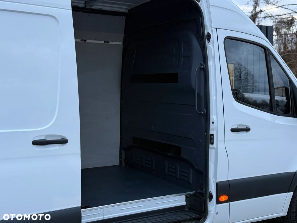 Mercedes-Benz Sprinter 319 CDI 190KM  / 2022R Maxi L3 H2 / Automat 9G Tronic / Serwis ASO - 9