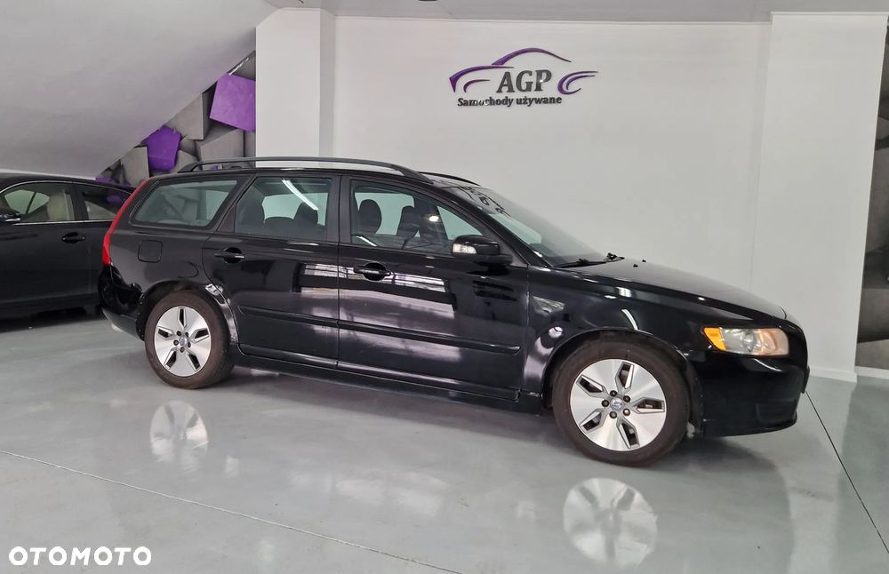 Volvo V50 D5 - 3
