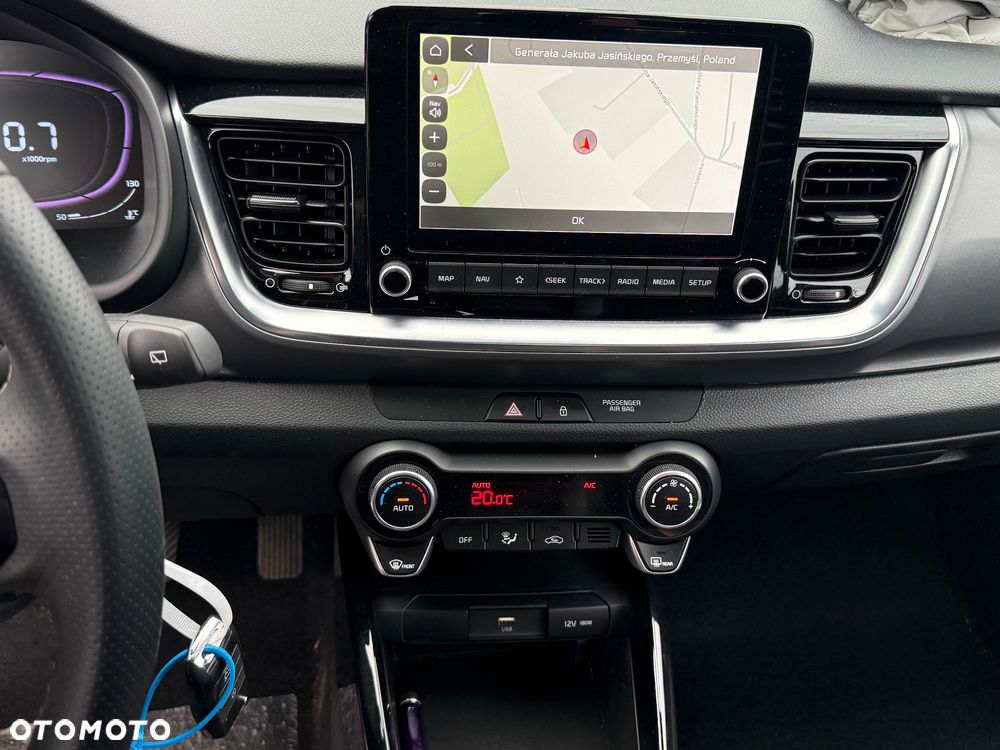 Kia Stonic 1.2 L Business Line - 9
