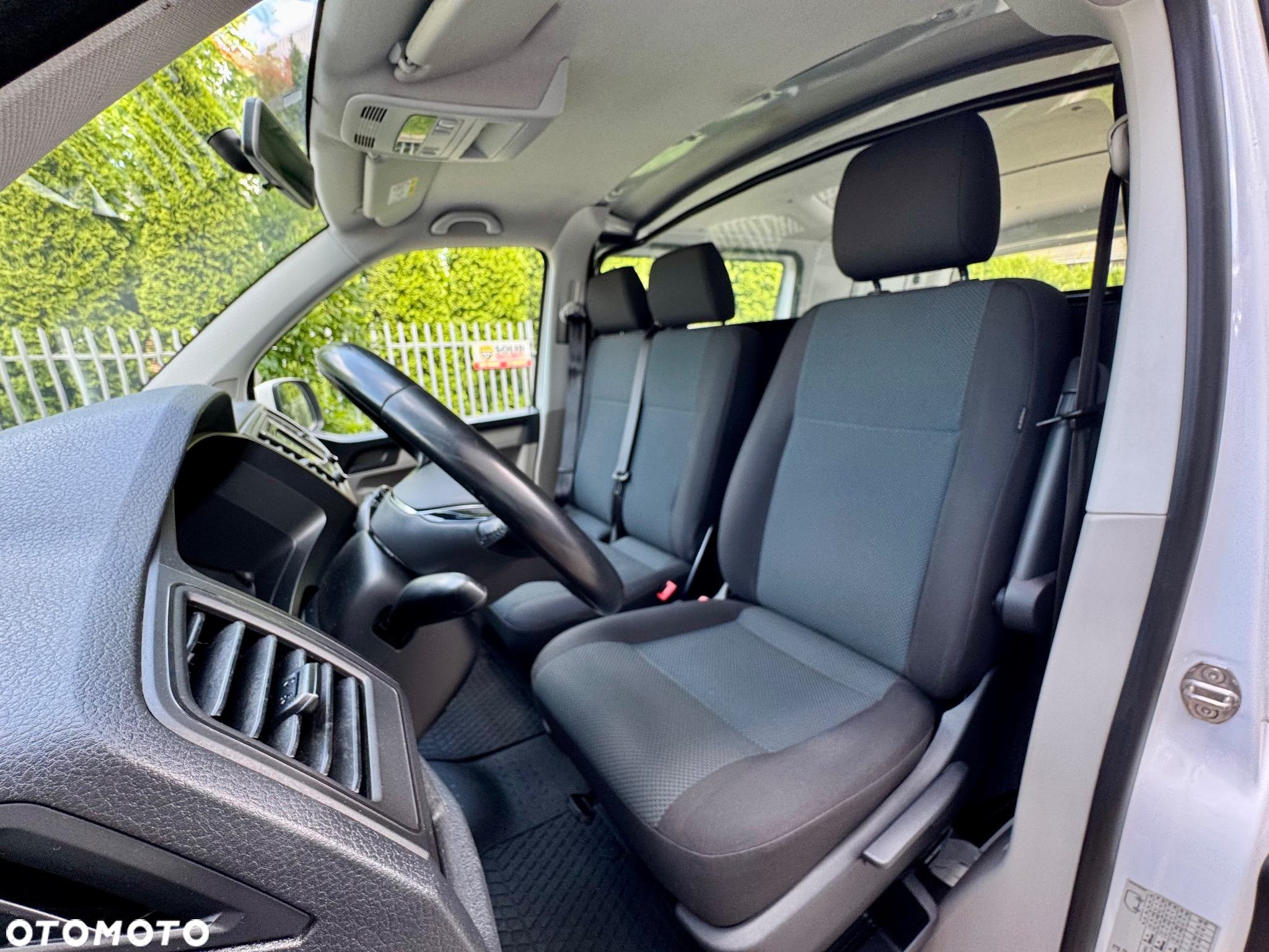 Volkswagen Transporter T6 automat DSG podwójne drzwi z obu stron Faktura VAT 23% kamera klimatyzacja podgrzewane siedzenia czujniki VW T6 webasto brutto drzwi x2 2.0 TDI 110KW 150KM skrzynia biegów automatyczna export - 19