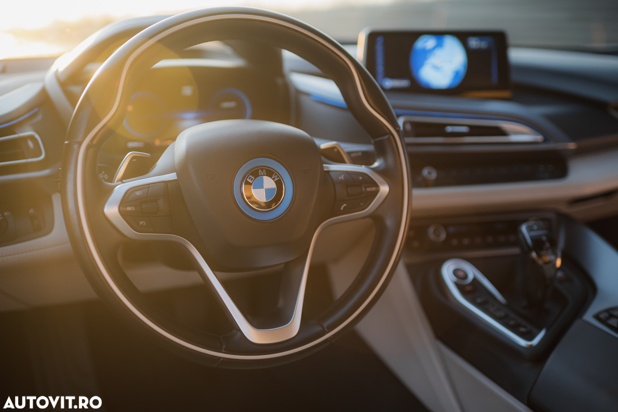 BMW i8 Coupe - 11