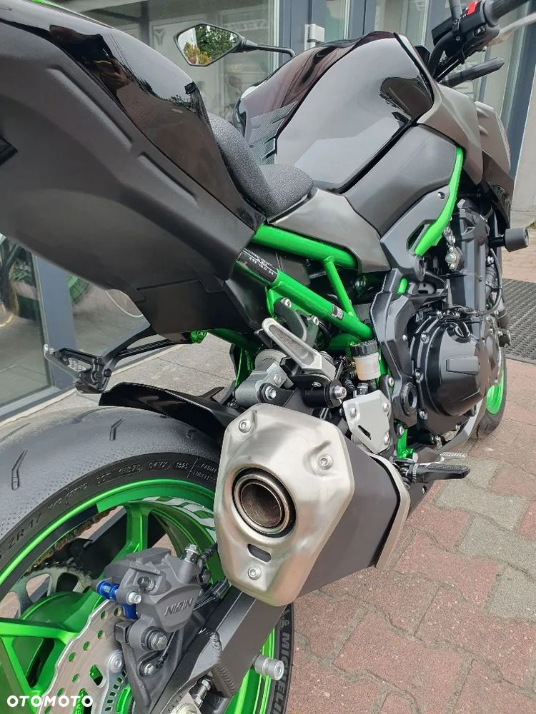 Kawasaki Z 900 - 36