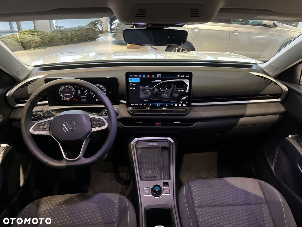 Volkswagen T-Roc - 32