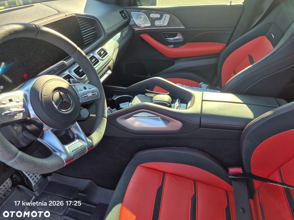 Mercedes-Benz GLE - 1