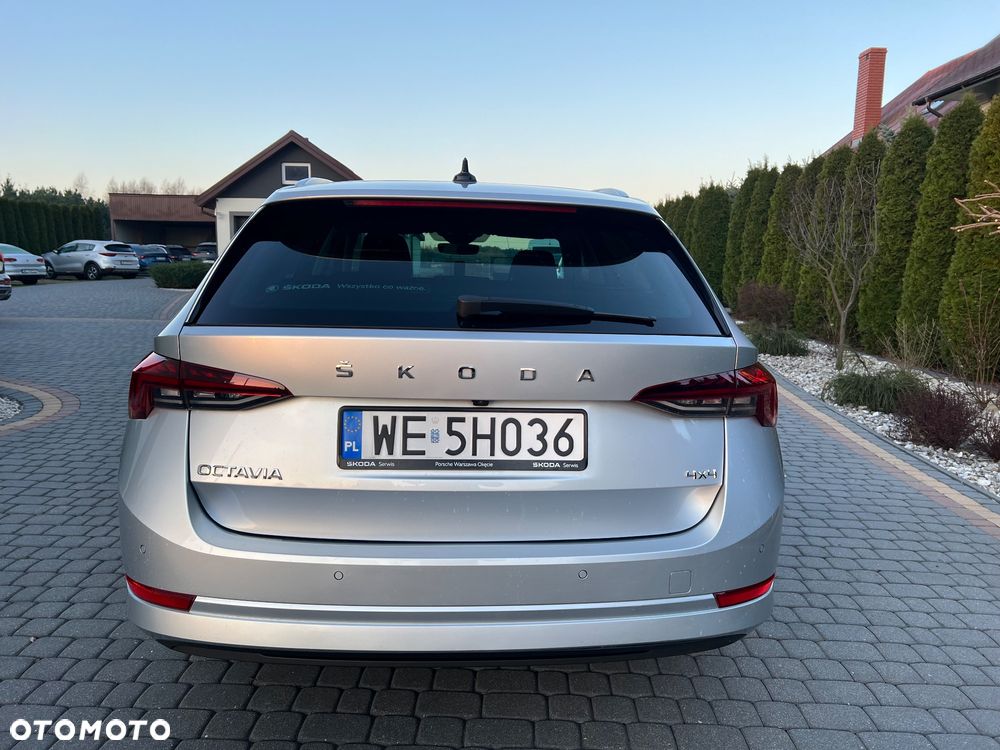 Skoda Octavia 2.0 TSI 4x4 Style DSG - 8