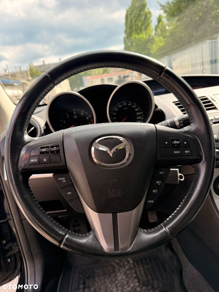 Mazda 3 1.6 Exclusive + - 7