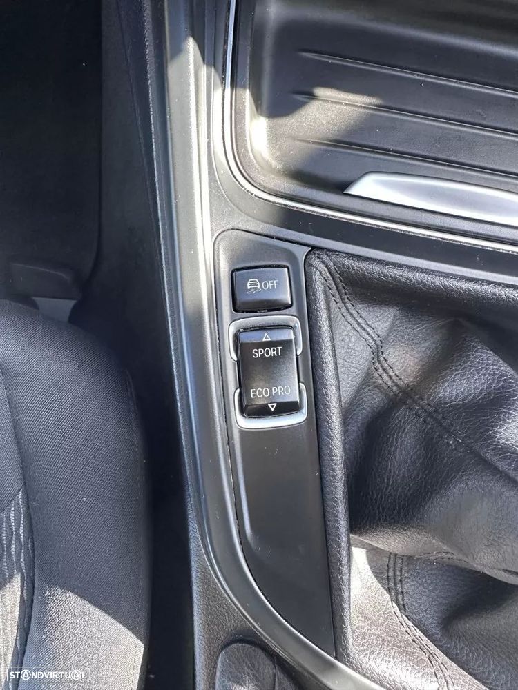 BMW 316 d Line Sport - 35