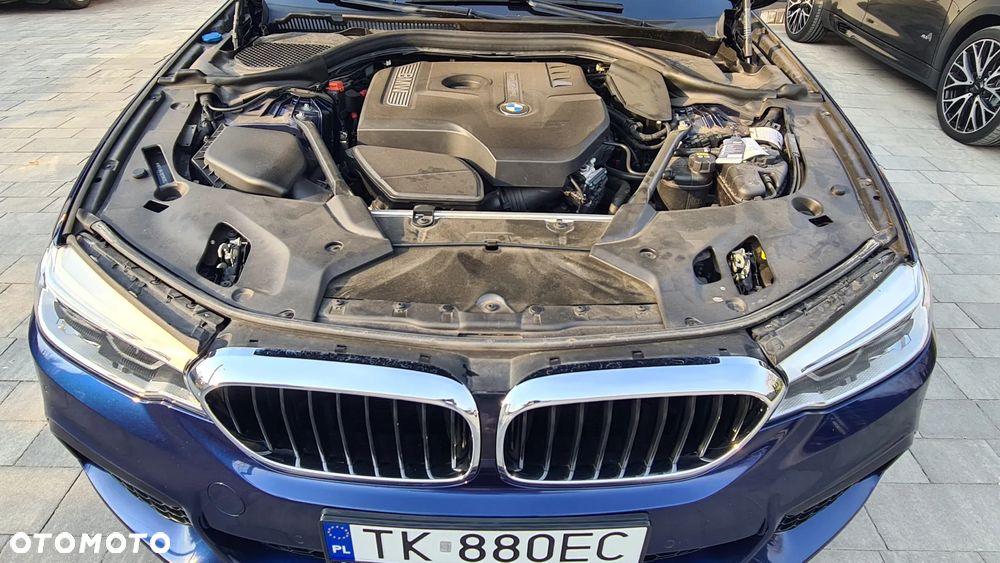 BMW Seria 5 530i M Sport Edition - 10