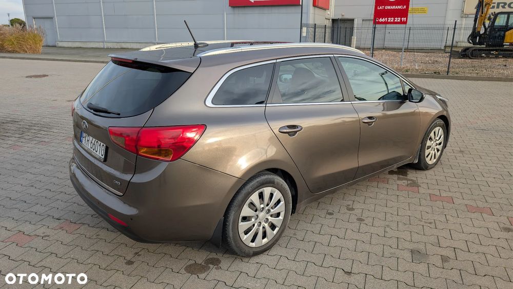 Kia Ceed - 6