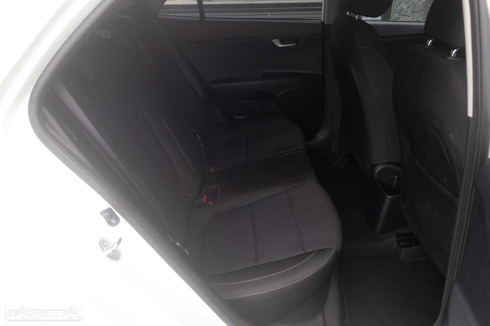 Kia Rio 1.2 CVVT Easy - 22
