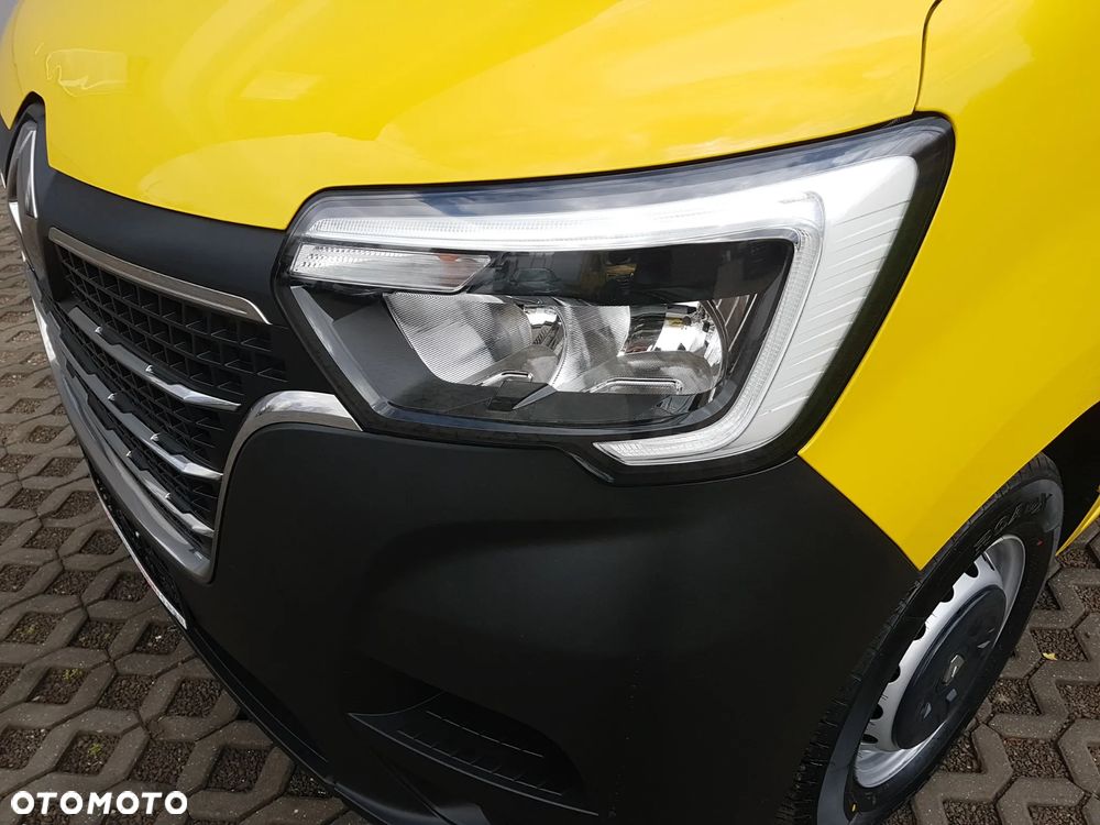 Renault MASTER KONTENER 8EP 4,21x2,23x2,22 KLIMA MANUAL  6-BIEGÓW KRAJOWY DMC 3500KG - 31