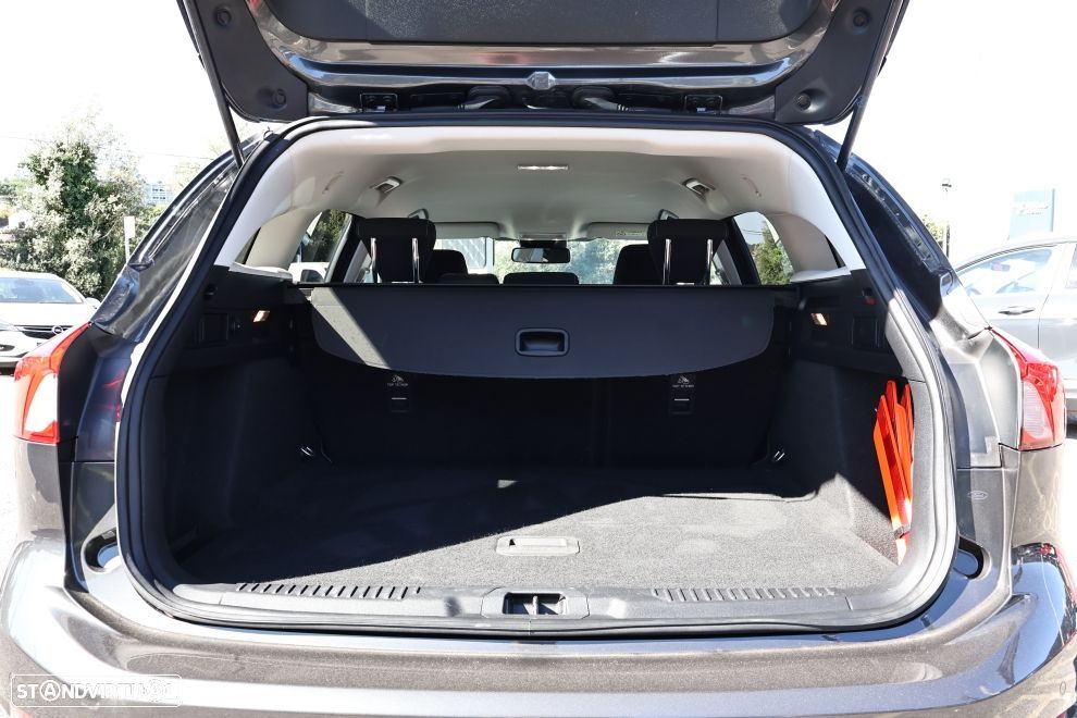 Ford Focus SW 1.0 EcoBoost S&S ACTIVE - 19