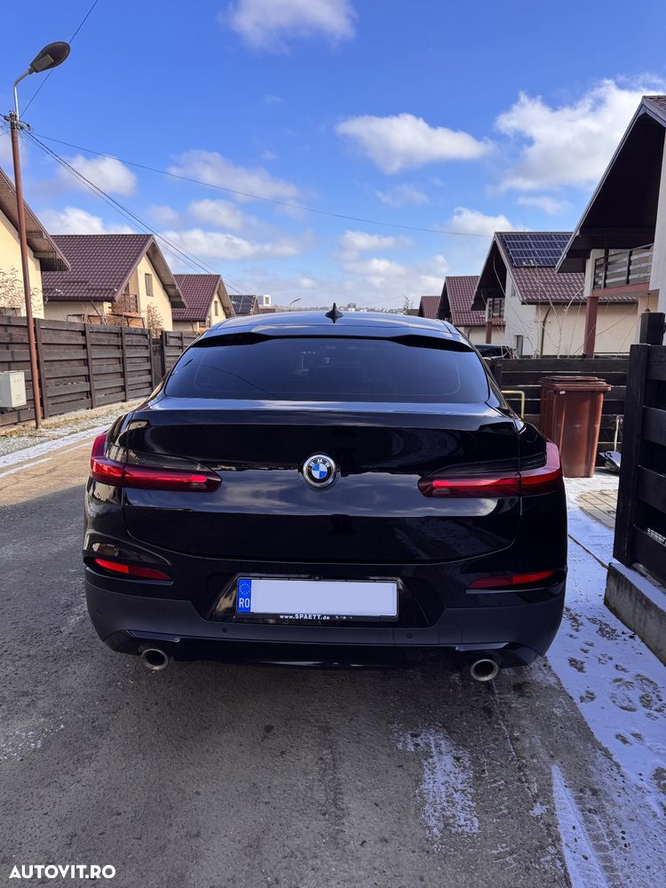 BMW X4 xDrive20i AT Advantage - 5