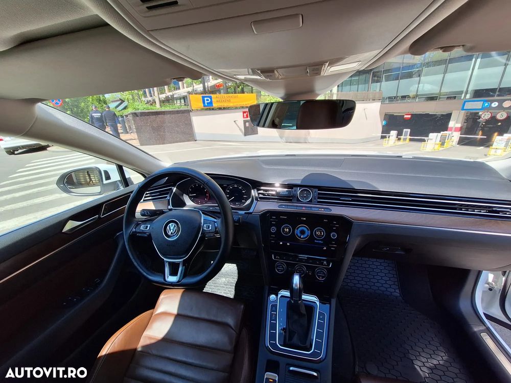 Volkswagen Passat 2.0 TSI DSG Highline - 10
