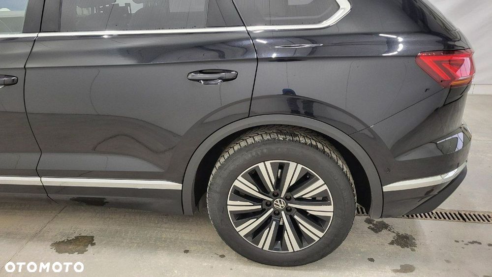 Volkswagen Touareg - 10
