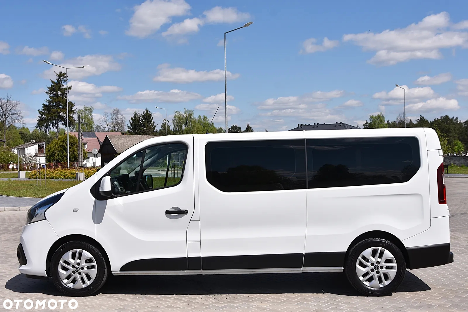 Nissan NV300 - 3