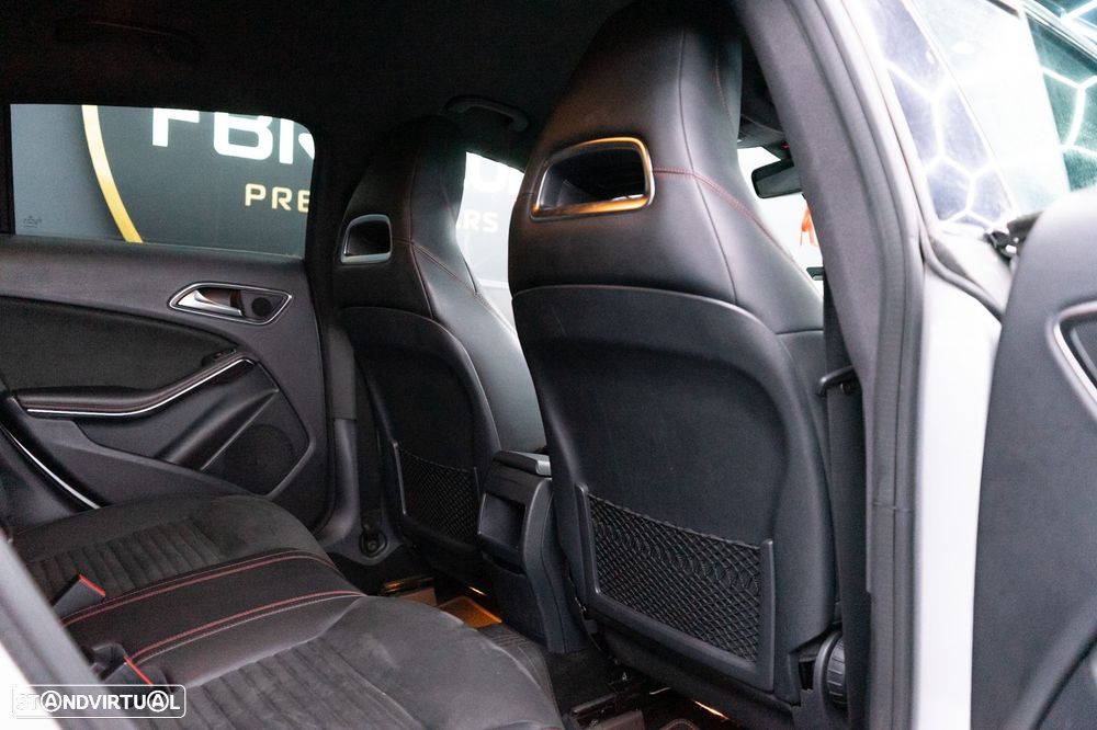 Mercedes-Benz CLA 180 d Shooting Brake AMG Line Aut. - 42