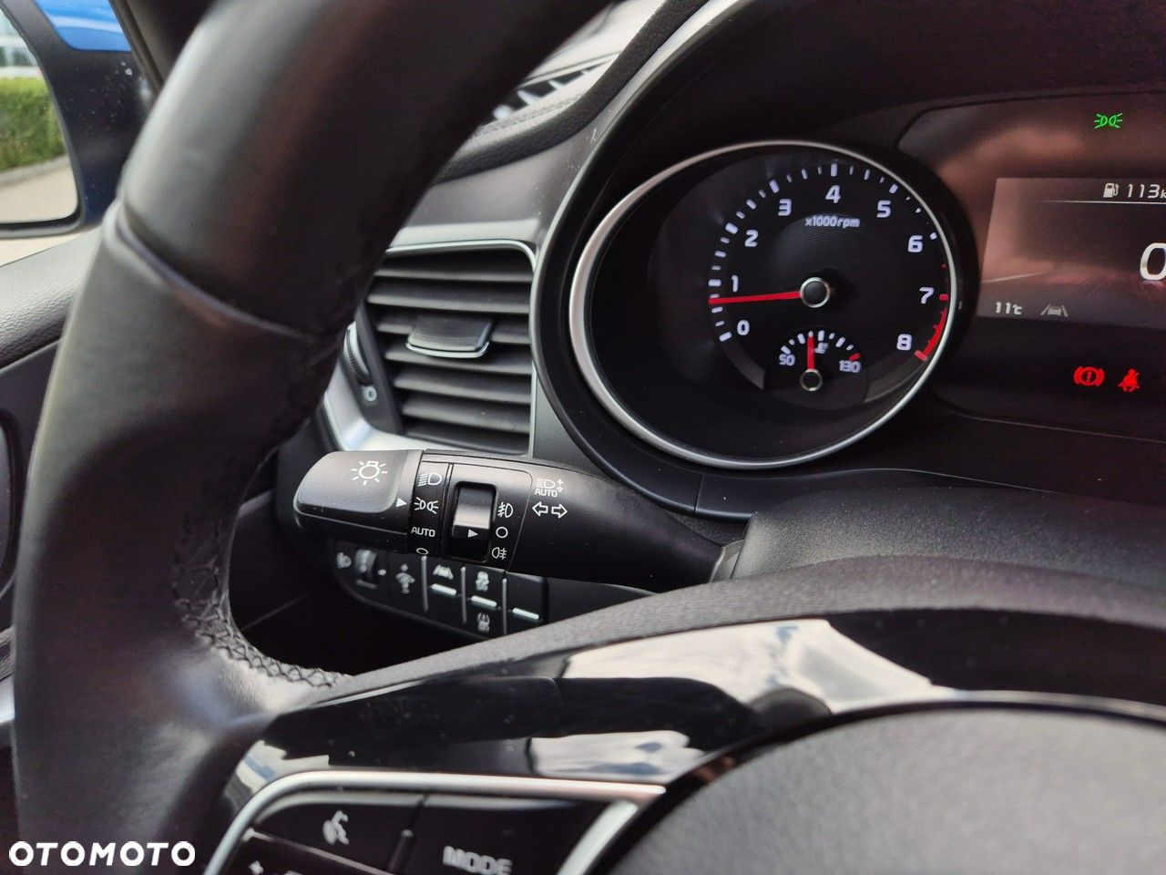 Kia XCeed - 25