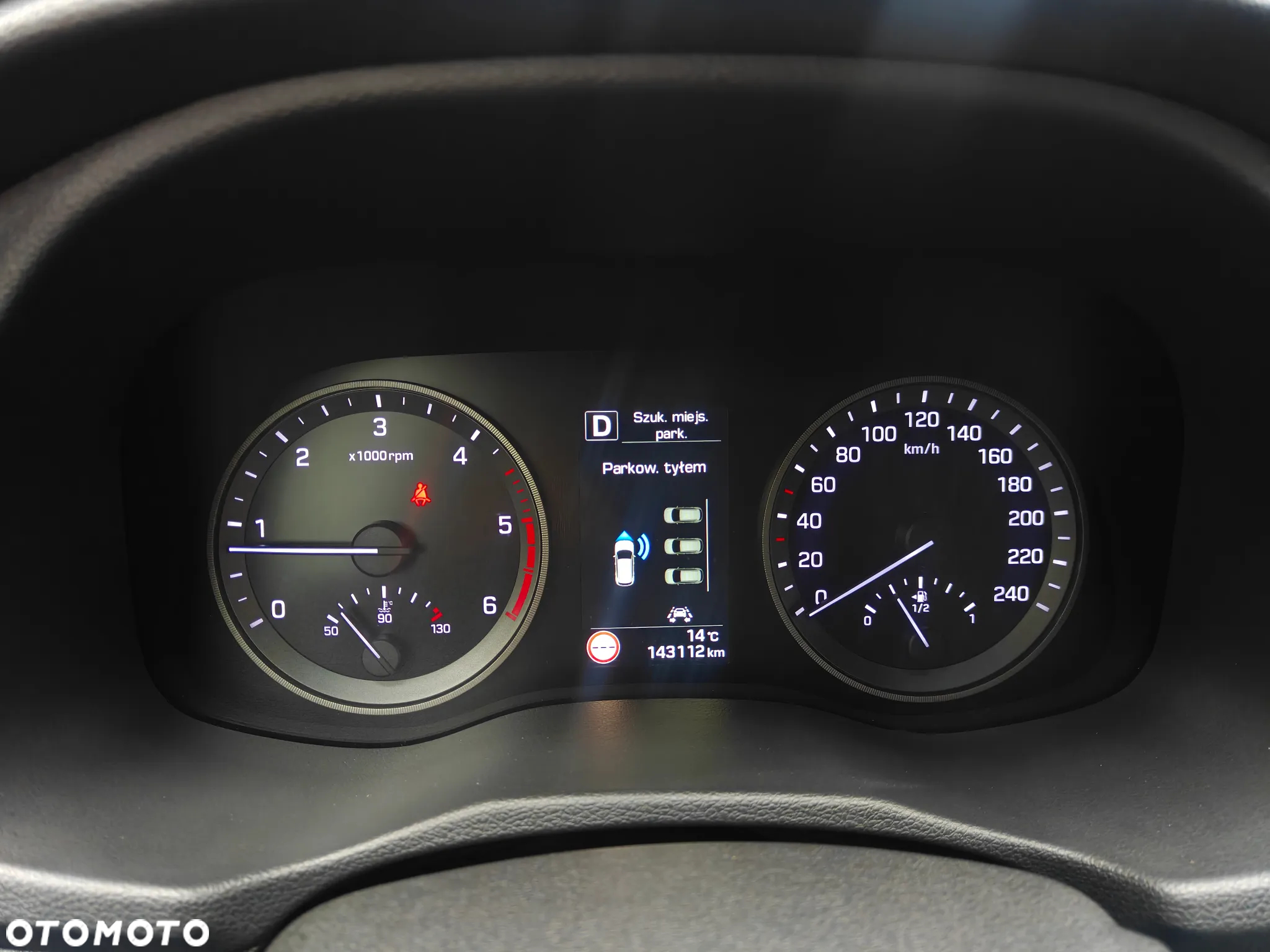 Hyundai Tucson 2.0 CRDi 4WD Automatik Premium - 28