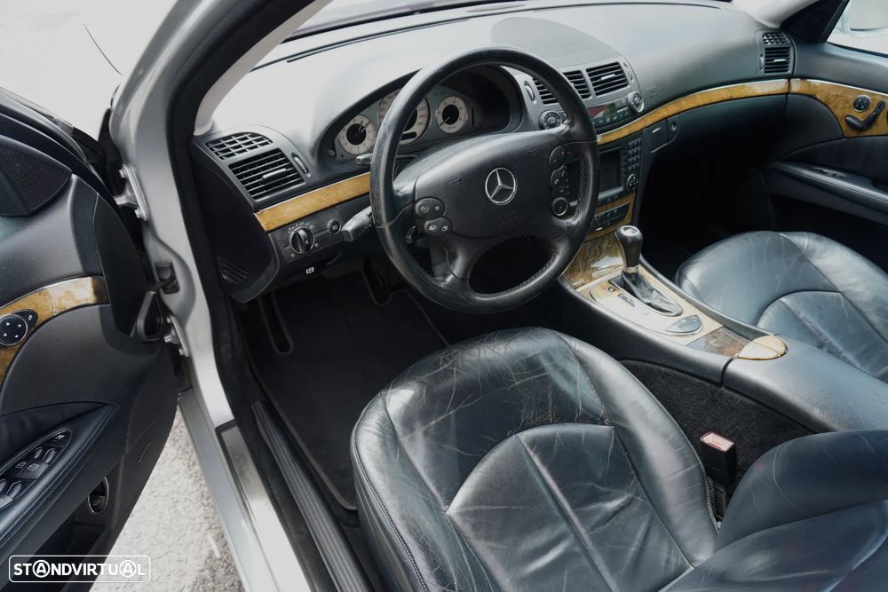 Mercedes-Benz E 320 CDi Avantgarde - 24