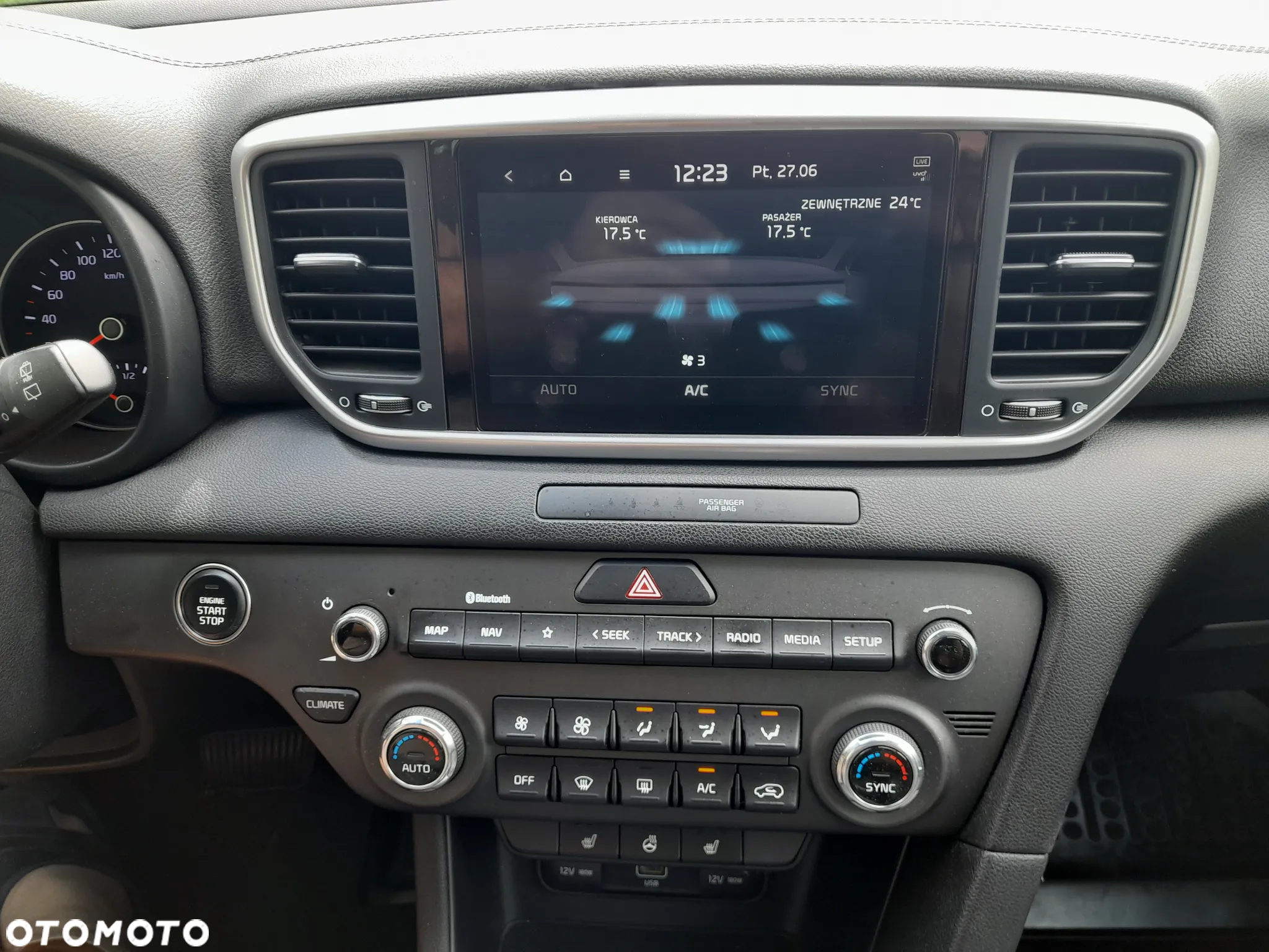 Kia Sportage - 8