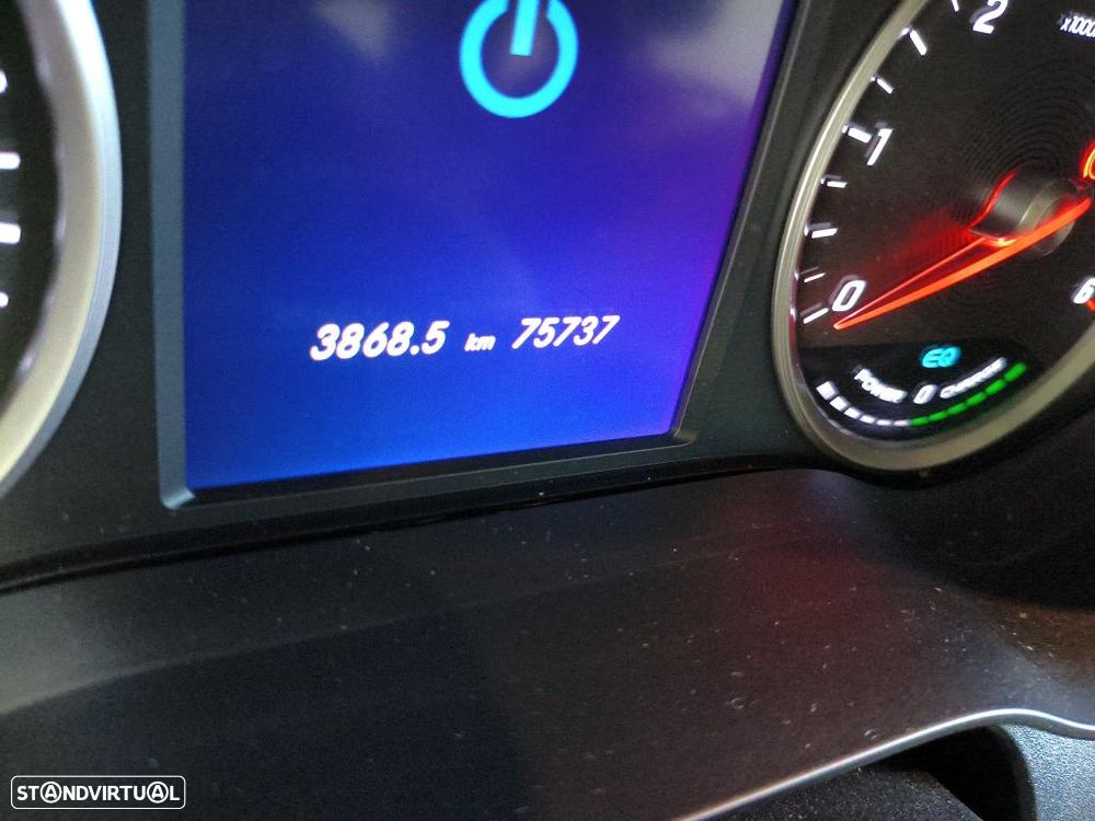 Mercedes-Benz GLC 300 e 4Matic - 6