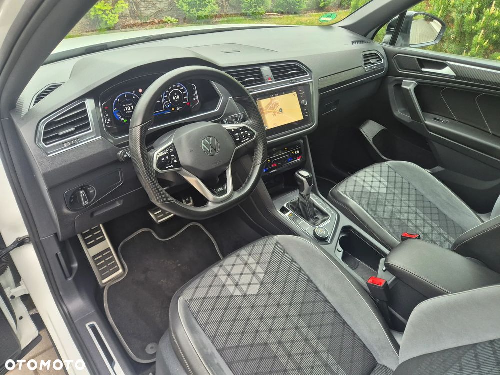 Volkswagen Tiguan Allspace 2.0 TDI SCR 4Motion DSG R-Line - 24