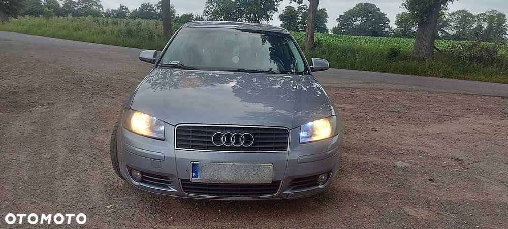 Audi A3 Sportback - 2