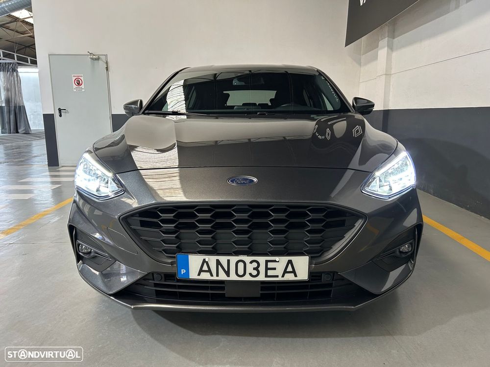 Ford Focus 1.0 EcoBoost MHEV ST-Line - 3