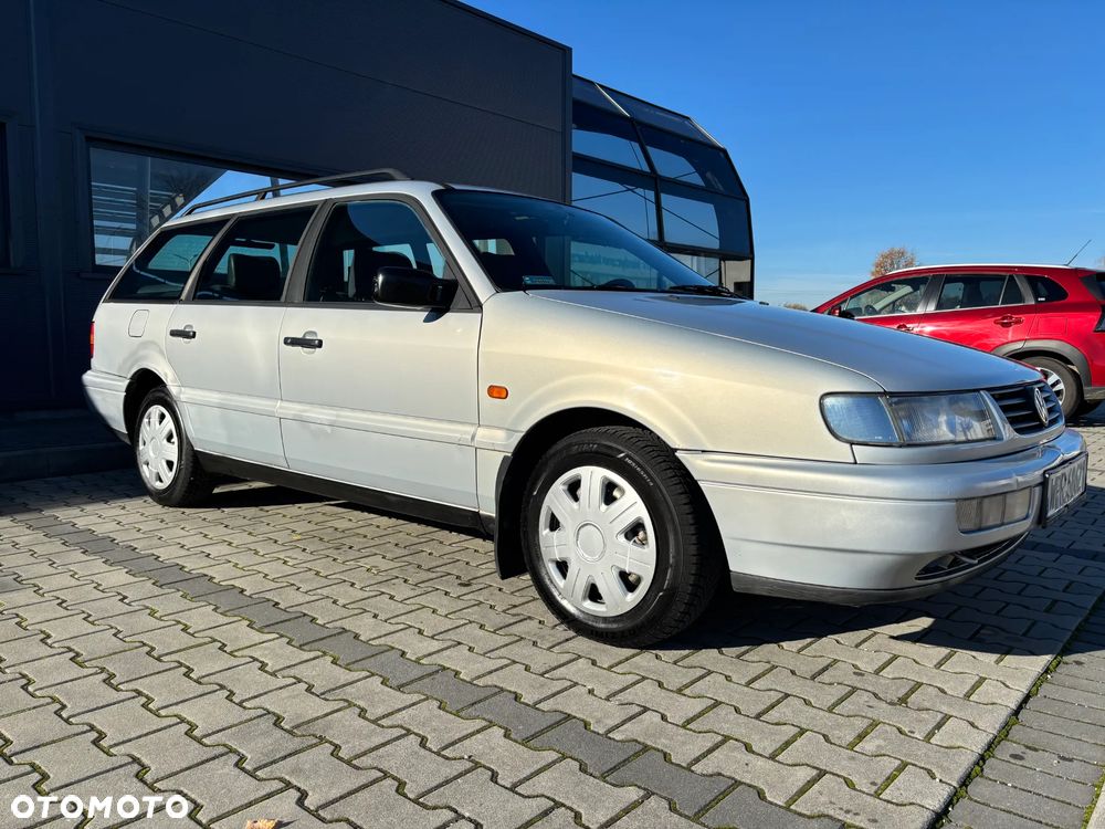 Volkswagen Passat Variant 1.8 GL - 10