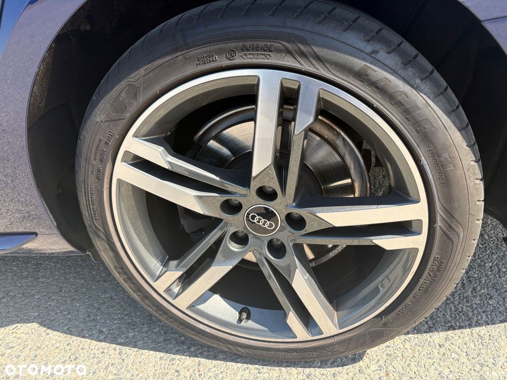 Audi A4 Limousine 35 TFSI mHEV S Line S tronic - 26