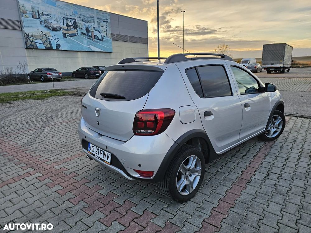 Dacia Sandero Stepway dCi 90 Prestige - 4