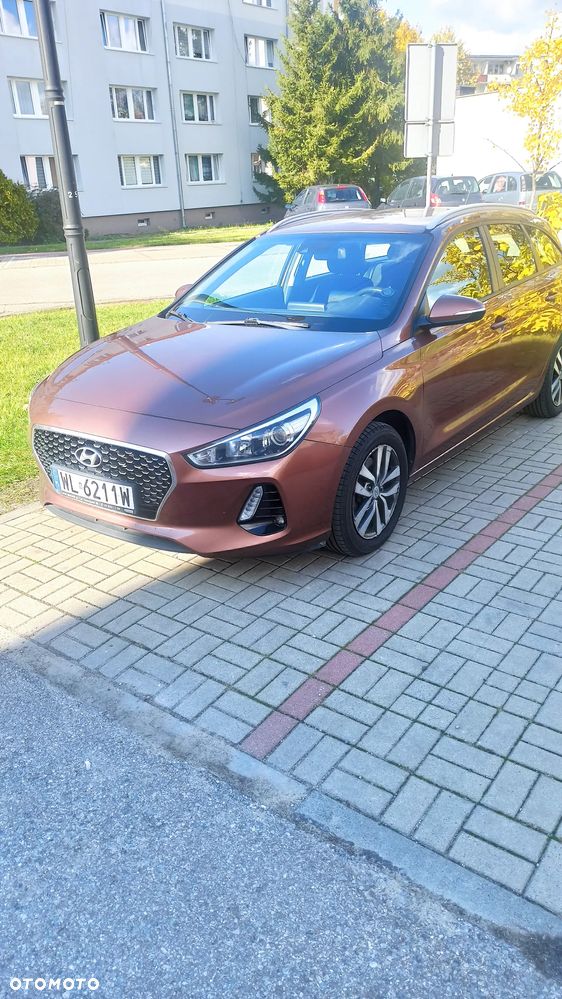 Hyundai i30 1.6 D Comfort - 6