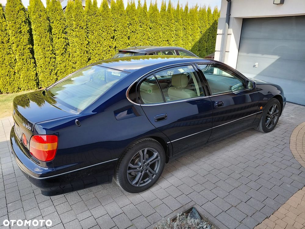 Lexus GS - 5