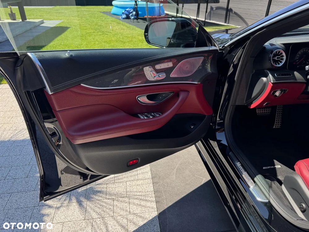 Mercedes-Benz CLS 300 d 9G-TRONIC AMG Line - 13