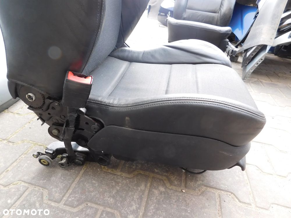fotel lewy AUDI A3 8L 99-02 3d skóra kubełek - 13