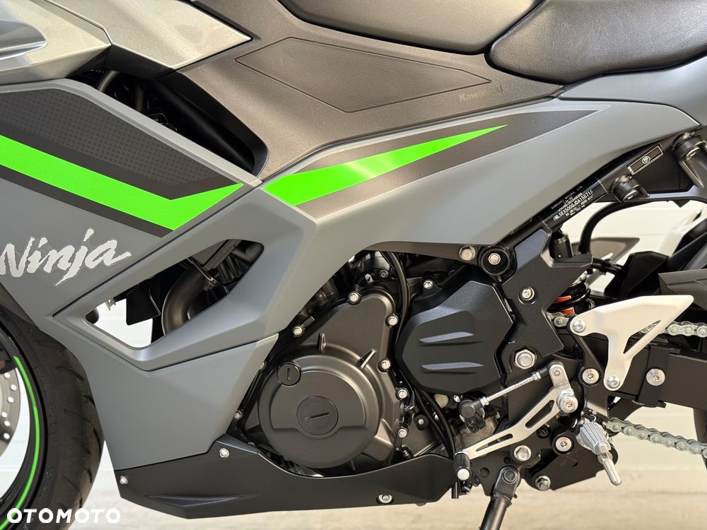 Kawasaki Ninja 500 - 31