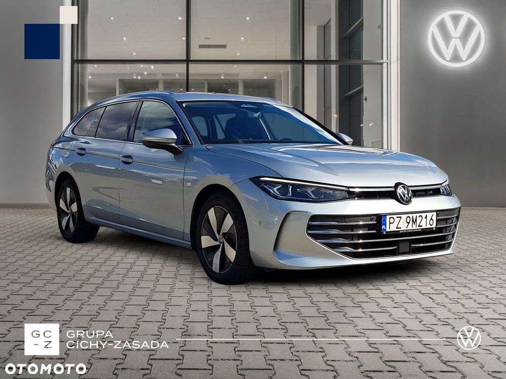 Volkswagen Passat - 8