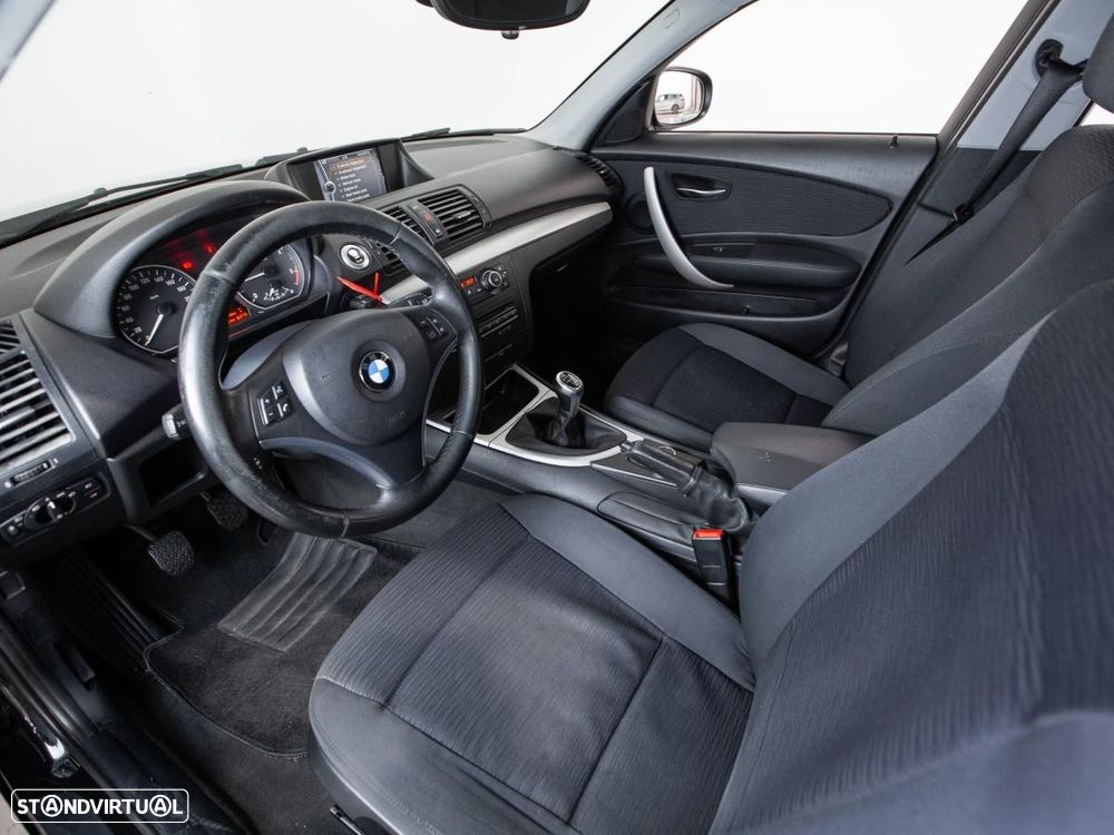 BMW 118 - 6