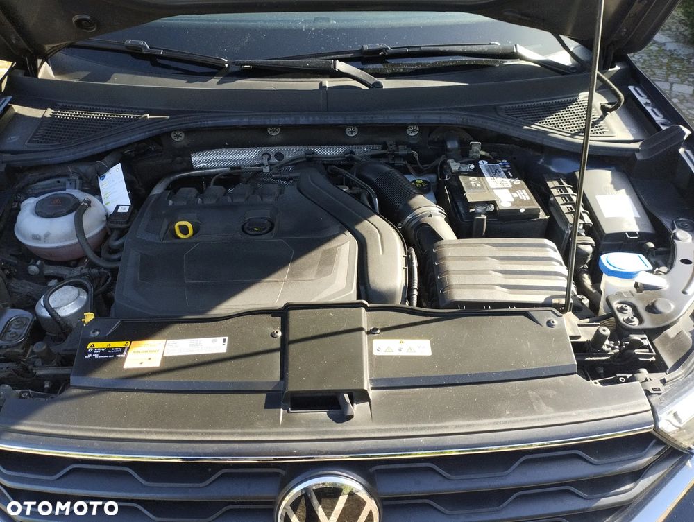 Volkswagen T-Roc - 16