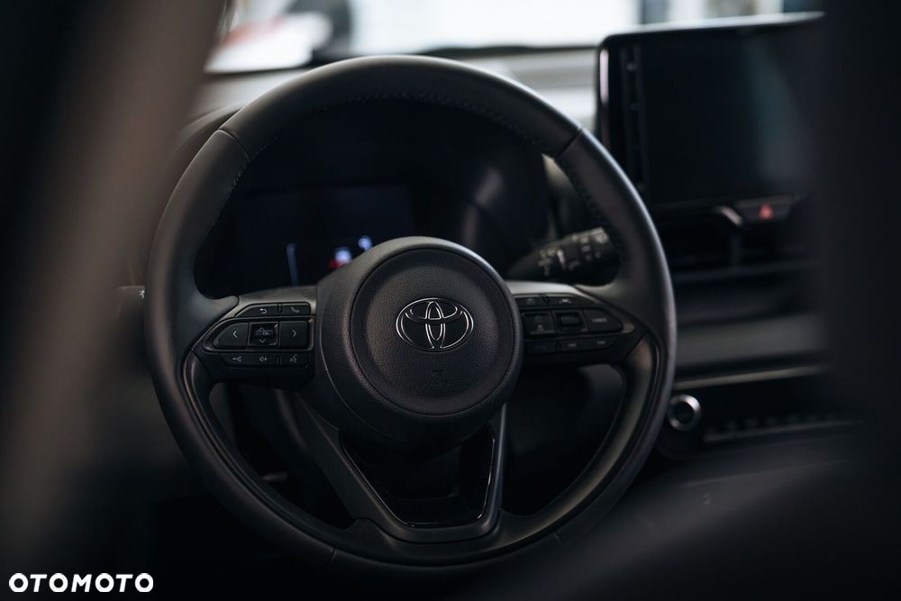 Toyota Yaris Hybrid 1.5 Style - 22