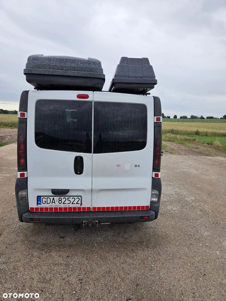 Renault Trafic 1.9 dCi Passenger Privilège - 21