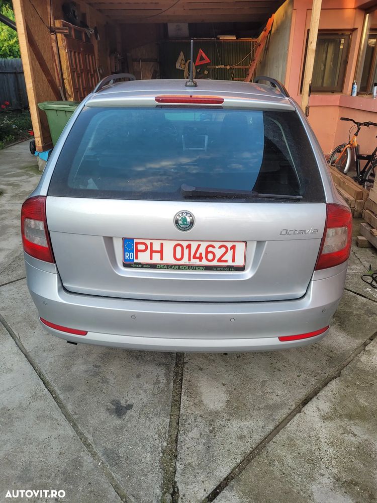 Skoda Octavia - 2