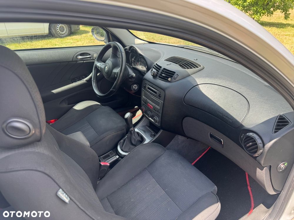 Alfa Romeo 147 1.6 Twin Spark 16V 120 - 2