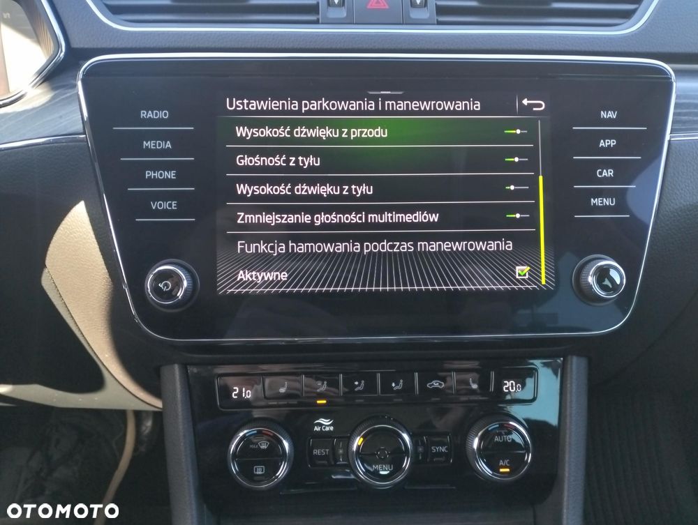 Skoda Superb 2.0 TDI SCR 4x4 Style DSG - 29