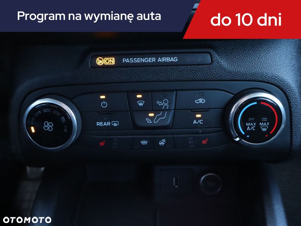 Ford Focus SW - 18