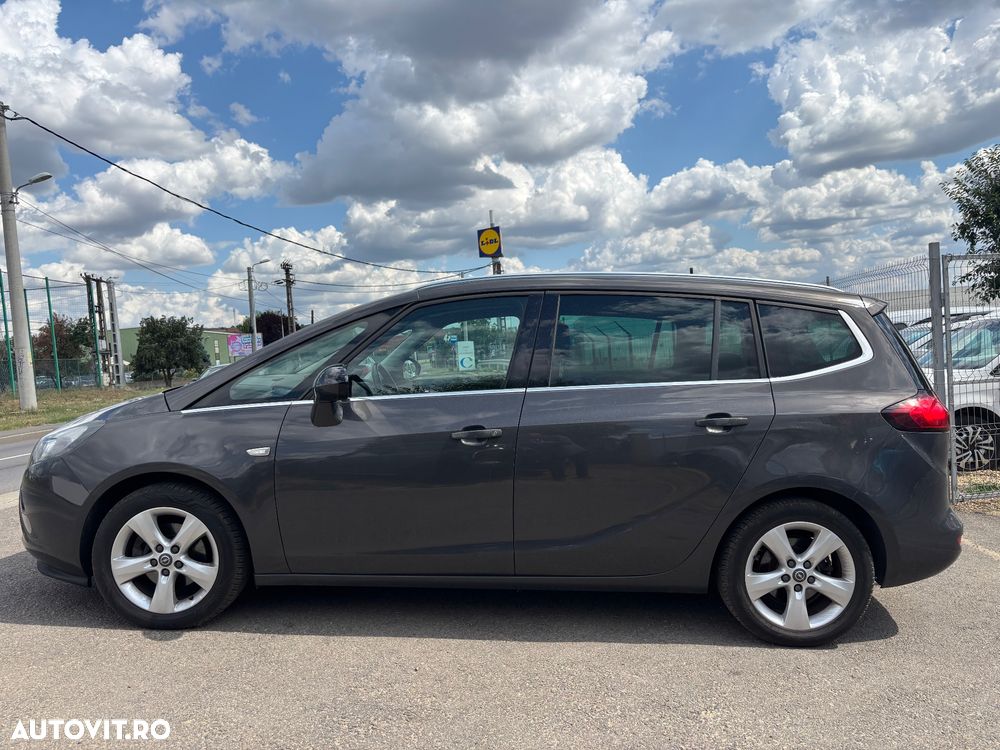 Opel Zafira - 9