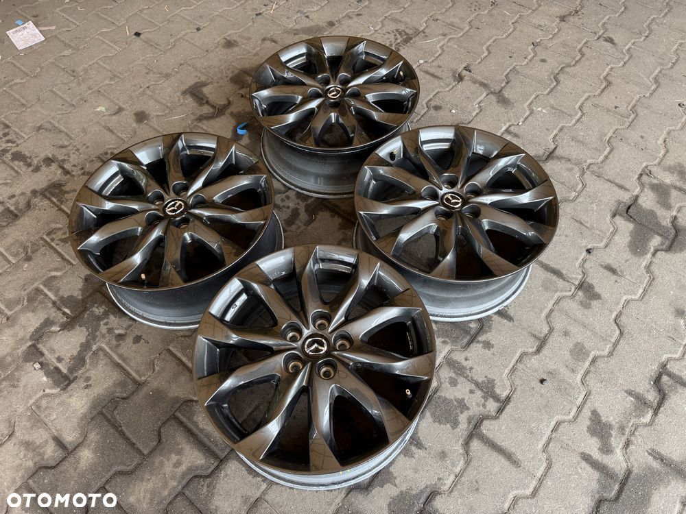 Felgi aluminiowe oryginał Mazda 5x114,3 7x18 et50 Kia Hyundai