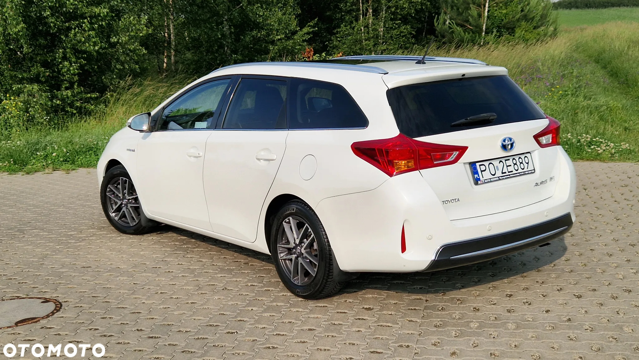 Toyota Auris Hybrid 135 Premium - 5