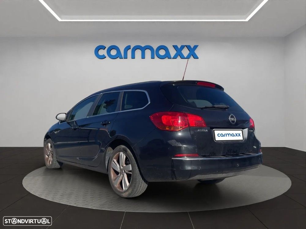 Opel Astra Sports Tourer 1.3 CDTi Cosmo S/S - 4